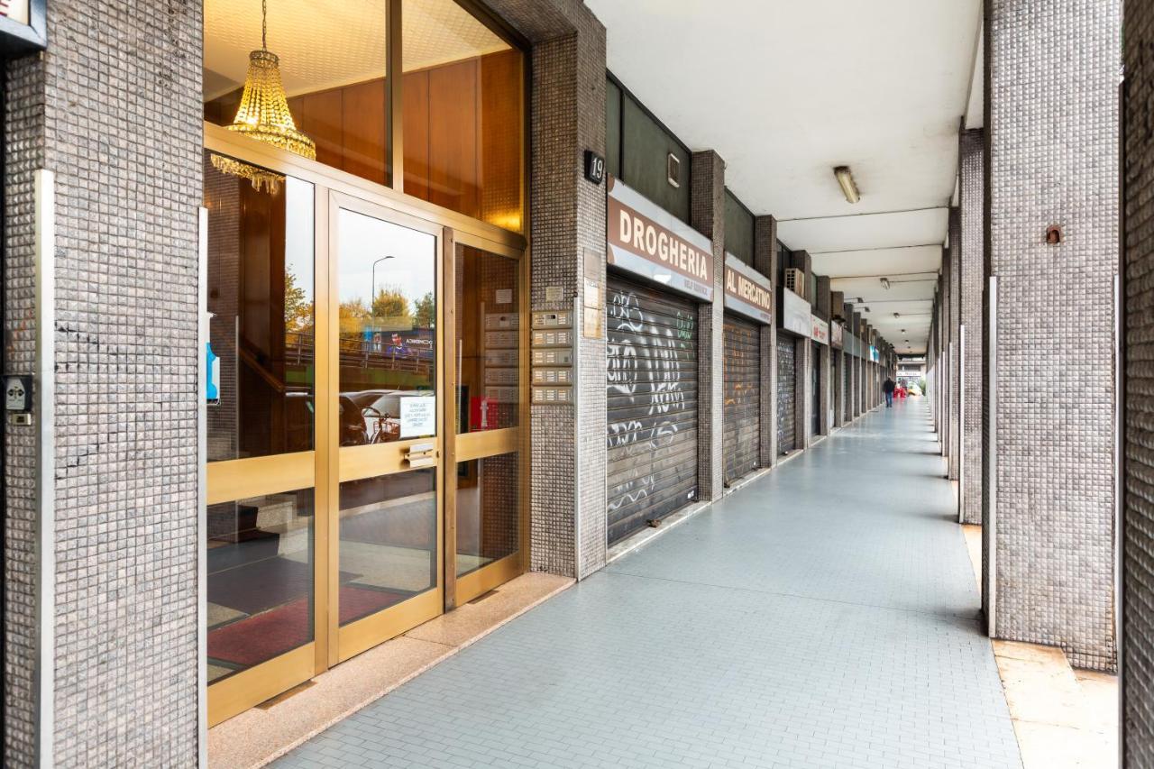 Renovated Flat Subway Yellow Line Мілан Екстер'єр фото