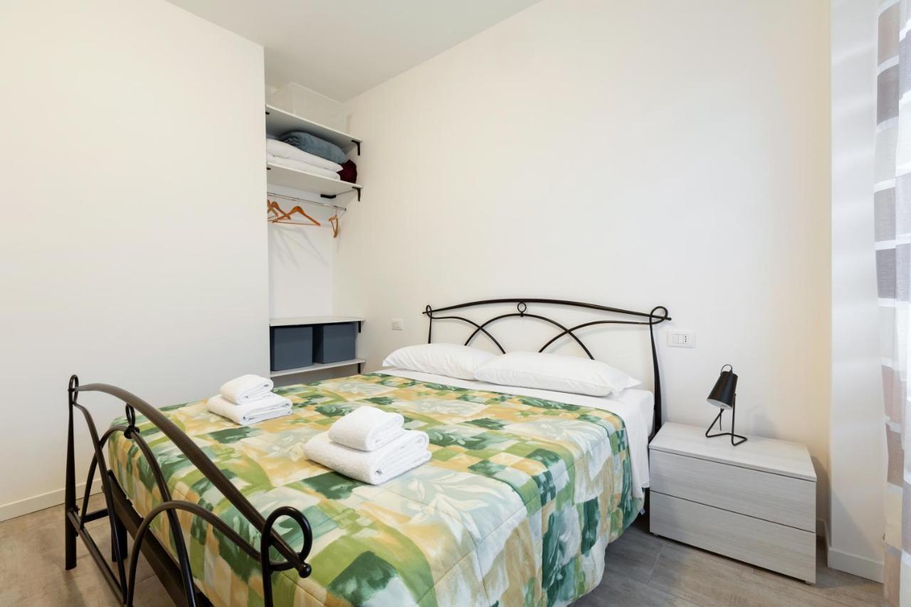 Renovated Flat Subway Yellow Line Мілан Екстер'єр фото